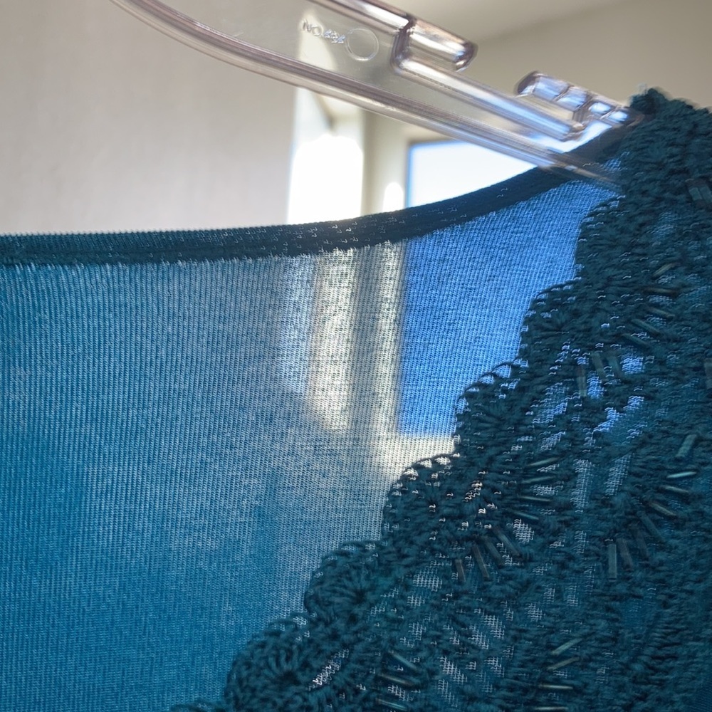 FINAL MARKDOWN Ladies’ citiknits Decorative Top (L) - Picture 9 of 10